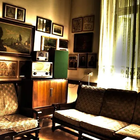 Hotel Acropolis House